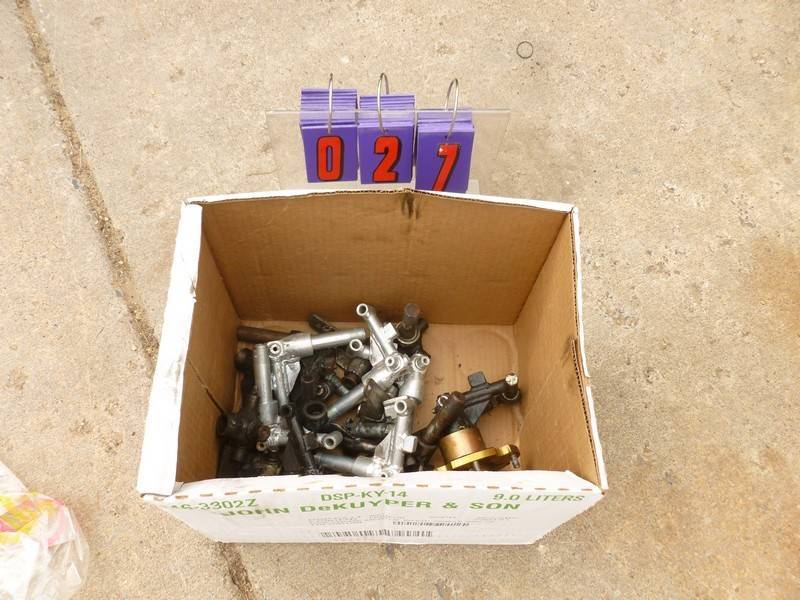 SnS Auctions # 319 John Deere Lawnmower & go kart parts