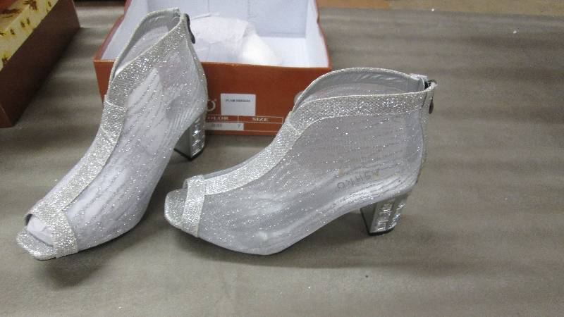 Ashro Size 7 Glittered Zip Heel in ...