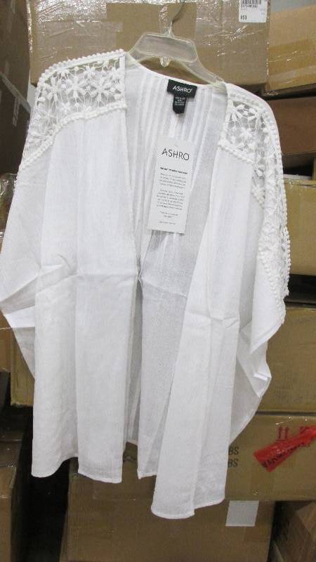 Lot of 4 Ashro One Size Plus Ivory ...