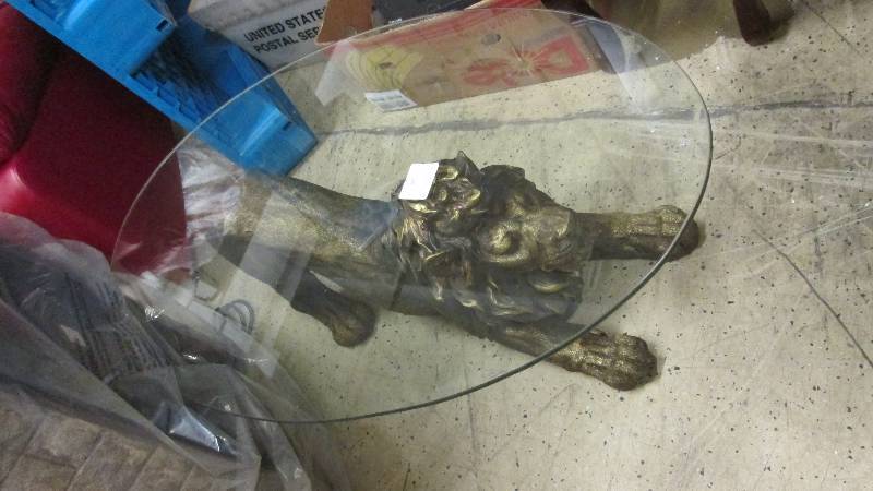 Crouching Lion Table open box, repa...