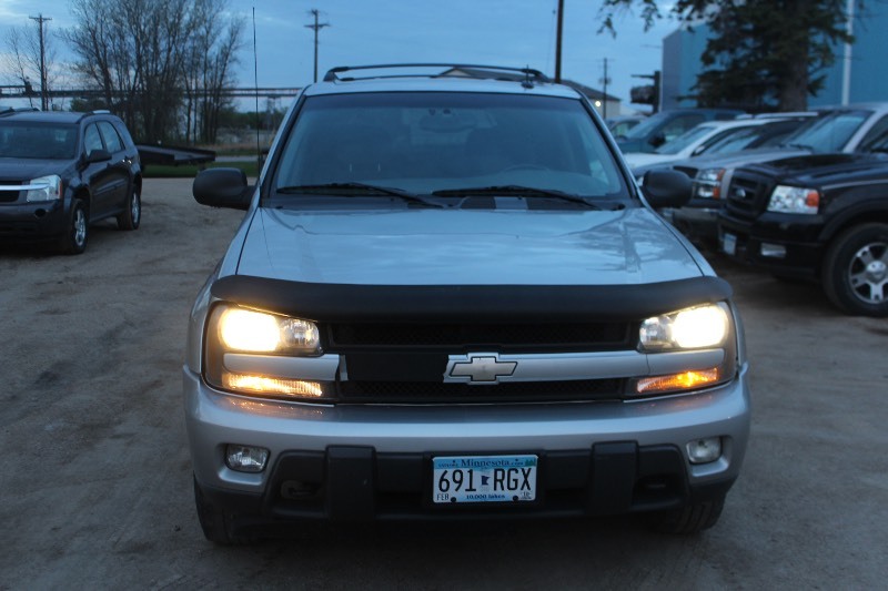 2004 Chevrolet Trailblazer LT 4x4 - 2 Owner -