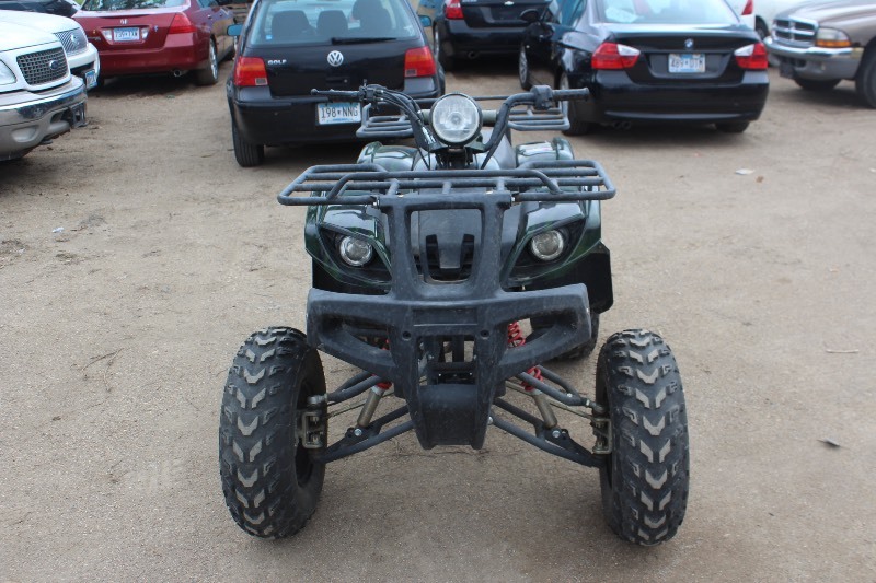 lot 2480 image: 2013 Taotao 150 Wheeler