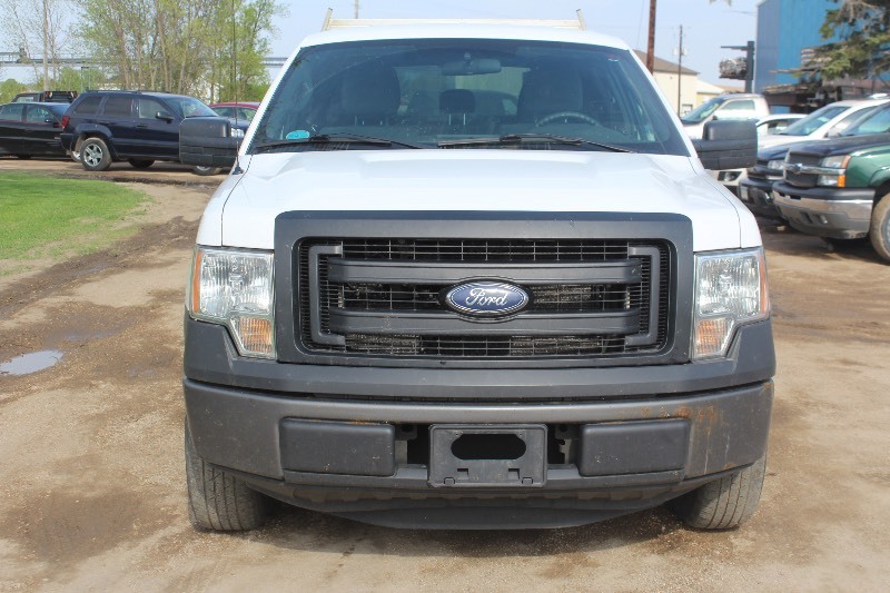 2013 Ford F150 Contractor Truck - One Owner -