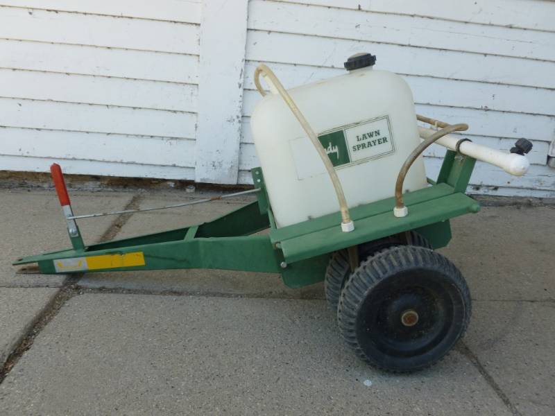 lot 10 image: Lawn Sprayer