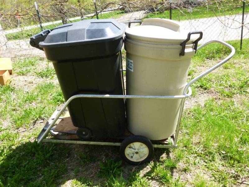 lot 16 image: Cart