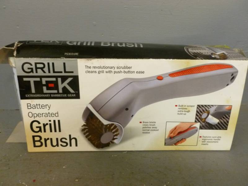 lot 48 image: Grill Accessory