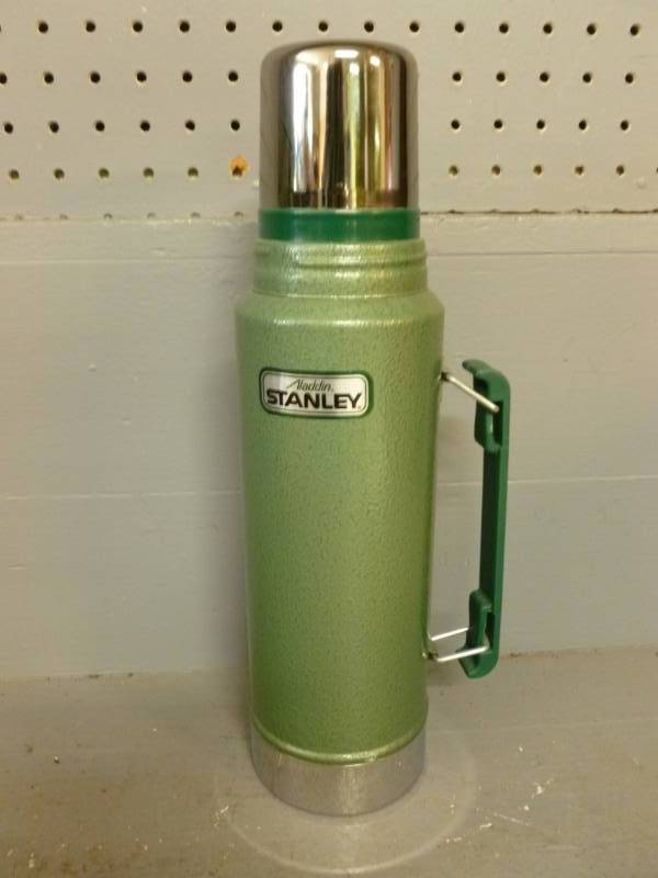 lot 49 image: Thermos