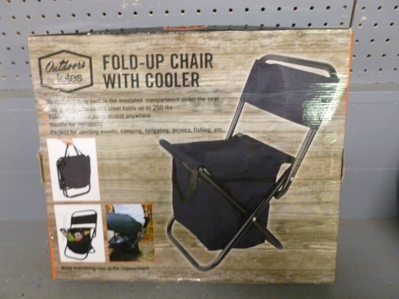 lot 84 image: Camp Chair