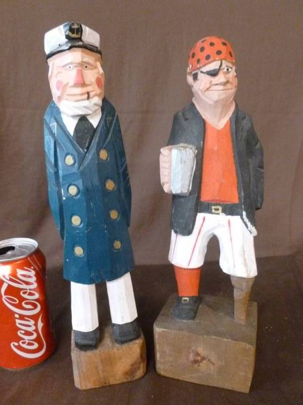 lot 154 image: Hand Carved Figurines