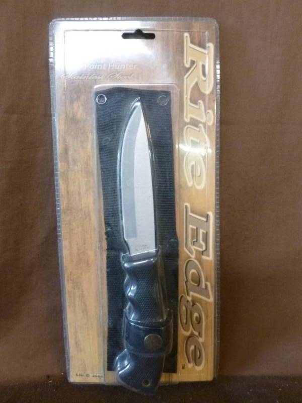 lot 167 image: Hunting Knife