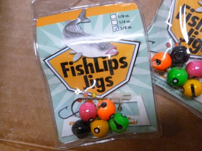 lot 178 image: Fishing Baits
