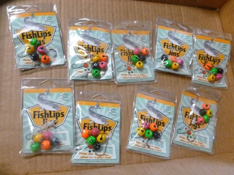 lot 179 image: Fishing Baits