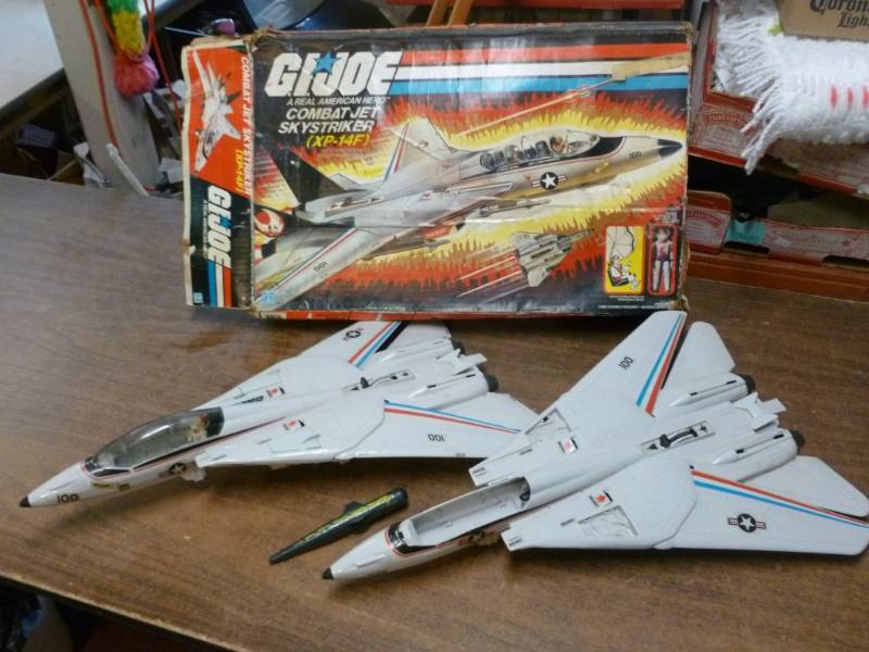 lot 204 image: G.I Joe Toy