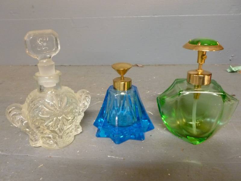 lot 229 image: Vintage Perfumer Bottles