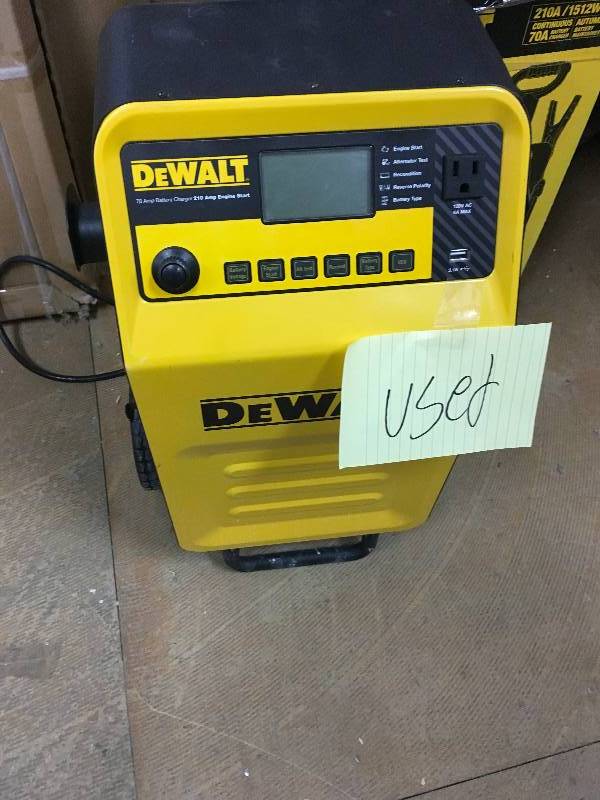 lot 68 image: Dewalt Battery Charger in good condition