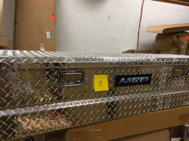 lot 3 image: LUND 60 in steel truck box never used