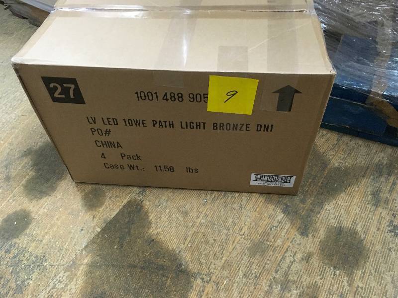 lot 9 image: LED LOW VOLTAGE hampton Bay pathway lights