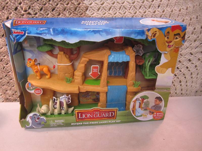 lot 84 image: The Lion Guard Defend The Pride Lan...