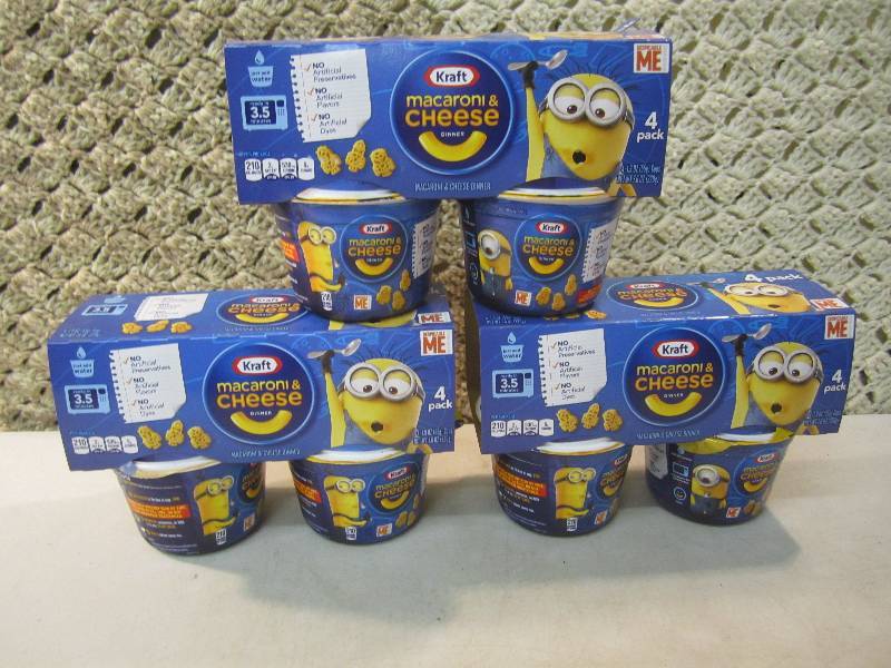 lot 173 image: 3 - 4 packs Kraft Macaroni & Cheese...