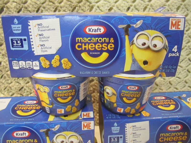lot 174 image: 3 - 4 packs Kraft Macaroni & Cheese...