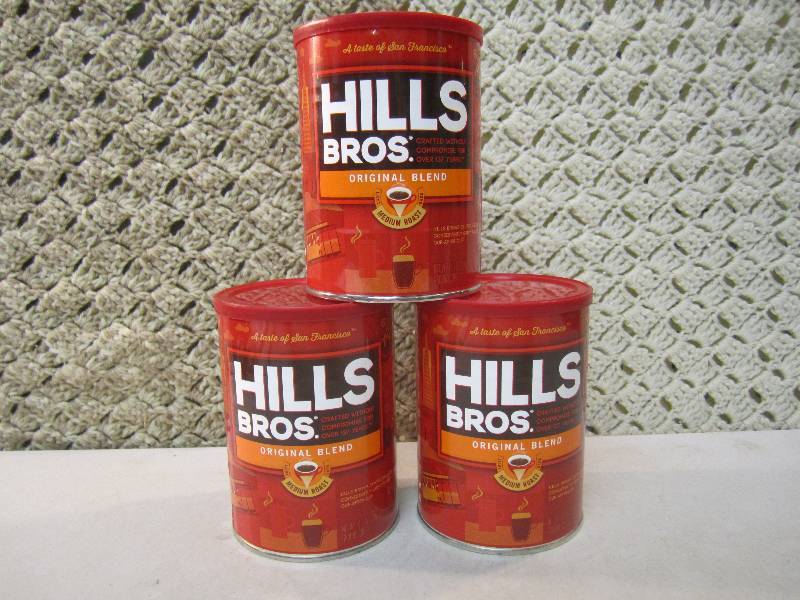 lot 220 image: 3 Cans Hills Bros. Original Blend G...