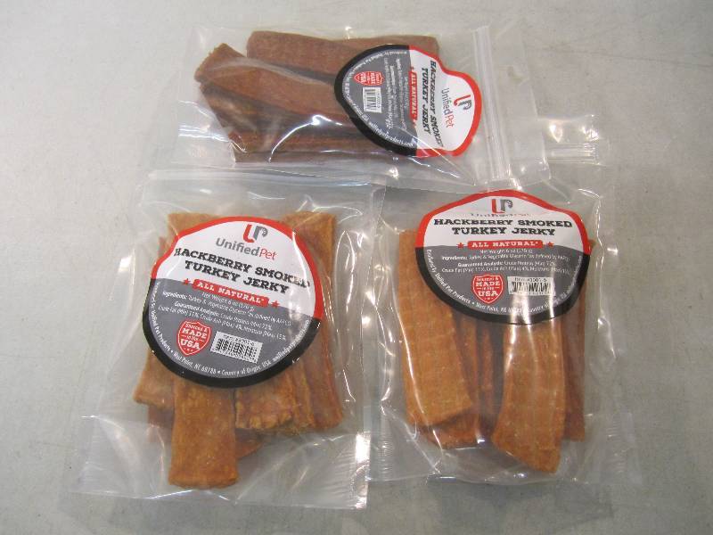 lot 229 image: 3 Bags Hackberry Smoked Turkey Jerk...