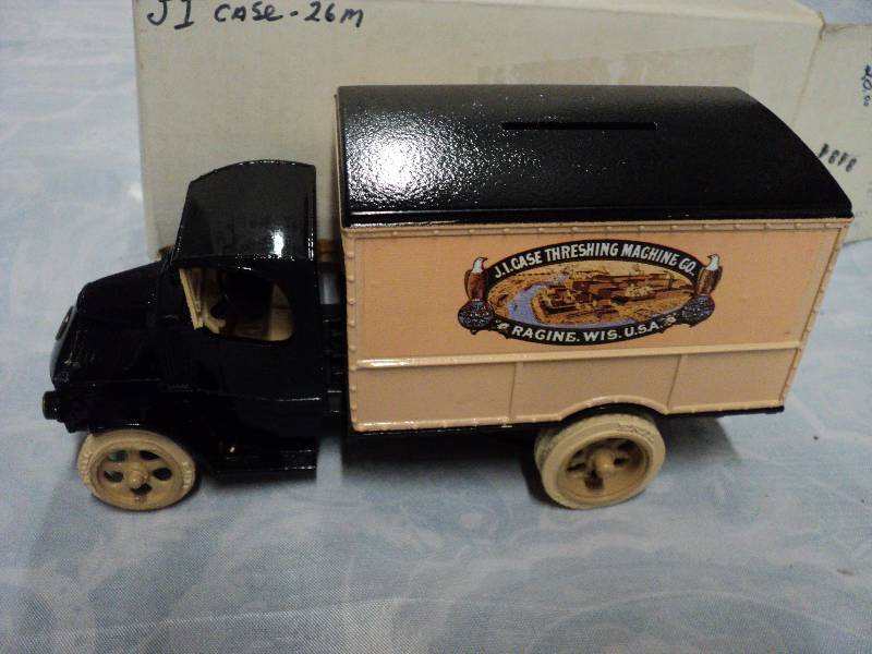lot 41 image: J.I. Case Threshing Machine Co. Tru...