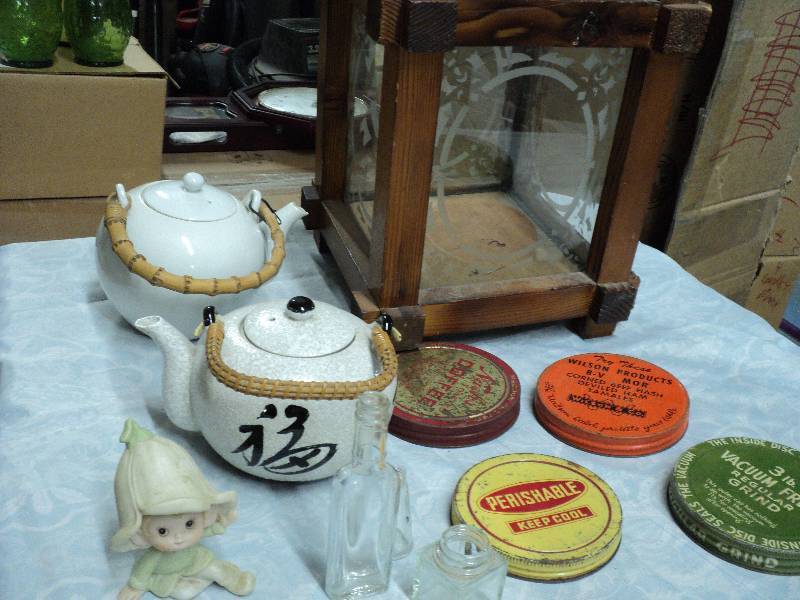 lot 50 image: glass display, 2 teapots and vintag...