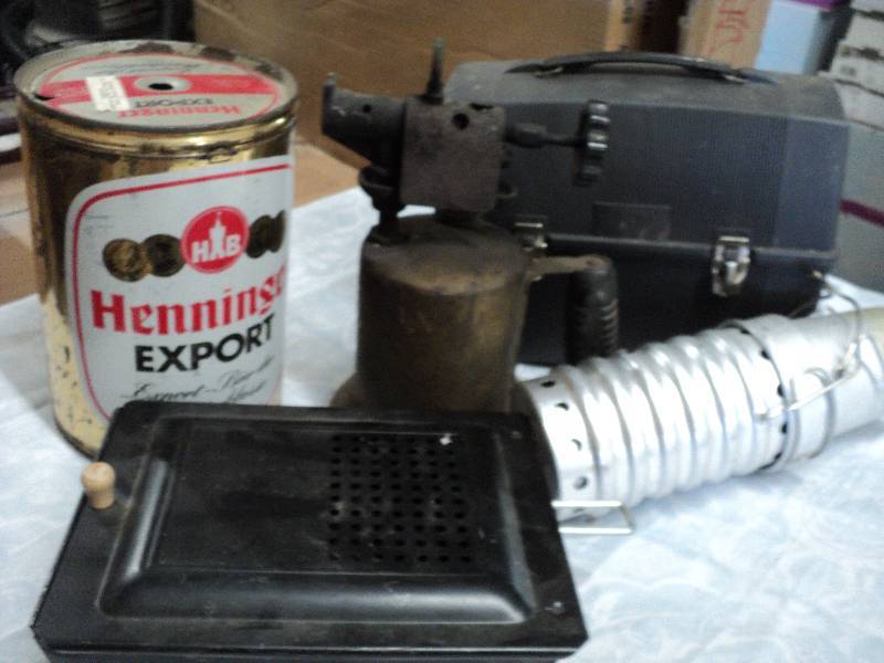 lot 52 image: vintage miscellaneous...