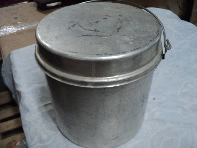 lot 54 image: camping cookware...