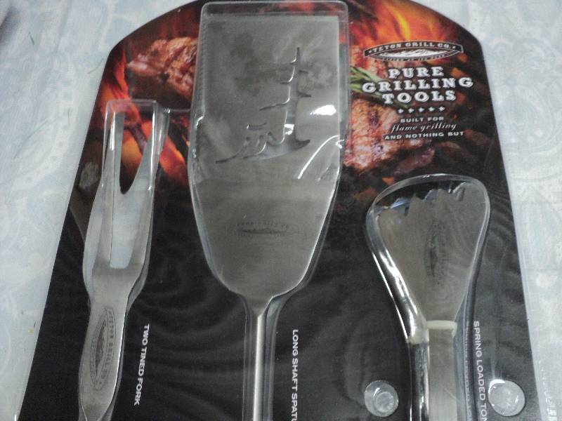 lot 76 image: 3 piece pure grilling tools...
