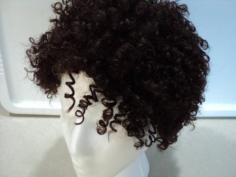 lot 105 image: Ashro Maggie light brown wig...