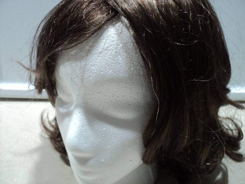 lot 125 image: Zoe Brown wig...