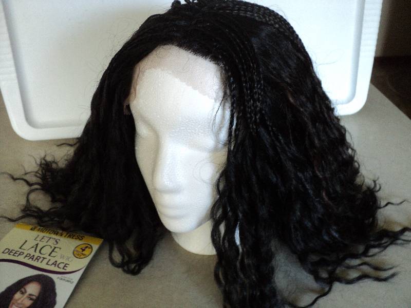 lot 128 image: Motown Tress 4 part wig...