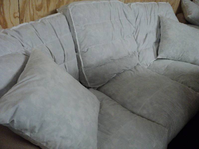 lot 182 image: down-filled 3 cushion couch - 88 x...