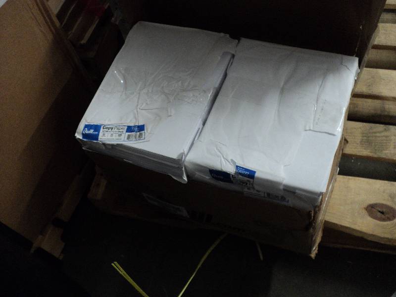 lot 306 image: Quill copy paper 5000 sheets 8.5x11...