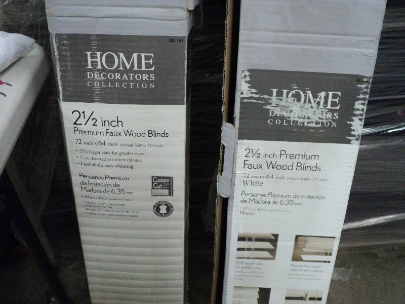 lot 311 image: 2 Home Decorators Collection blinds...