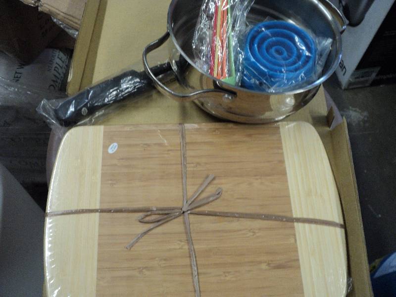 lot 399 image: 144 kitchen knives, bamboo cutting ...