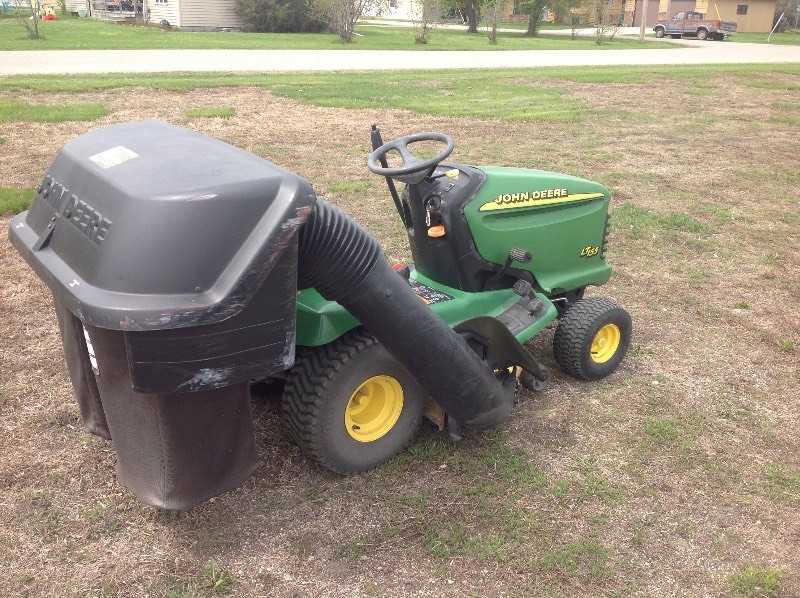 John deere discount lt155 bagger manual