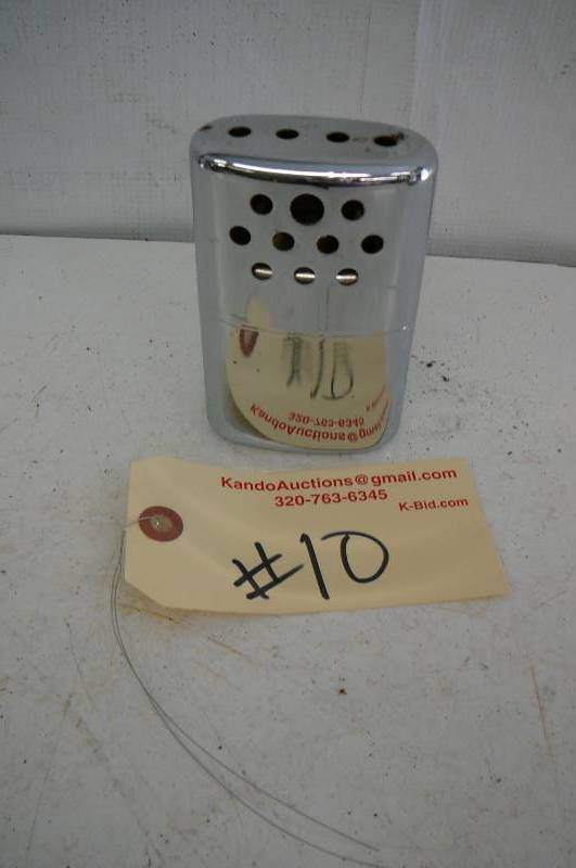 lot 10 image: Steel pullies 2 count