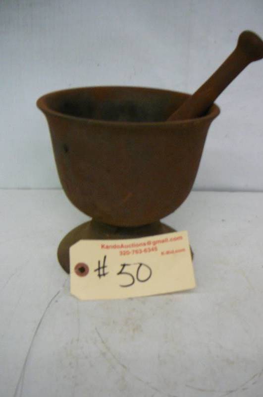 lot 50 image: Pharmacy Pile grinder 7 x 7