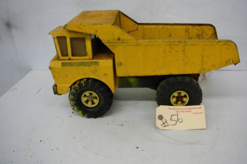 lot 56 image: Tonka truck 18 long x 10 high