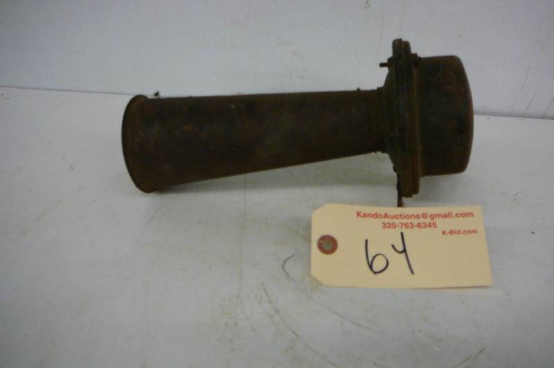 lot 64 image: car Horn