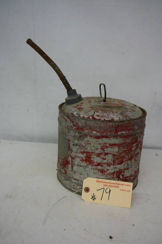 lot 79 image: Gas Can 1 gal