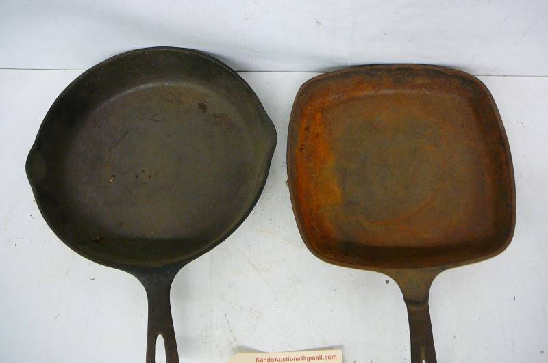 lot 102 image: Cast Iron Skillet 10 12 skillet Wagner ware Sidney o Square