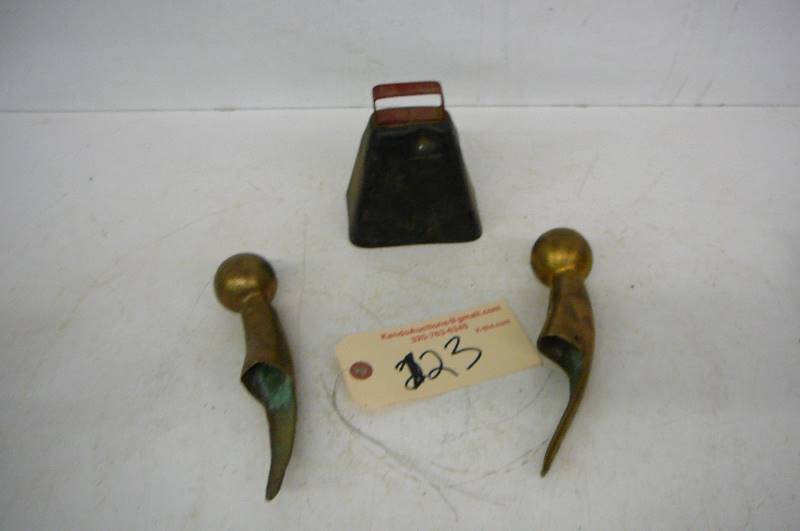 lot 123 image: Cow Bell, Horse Hames , Bulls