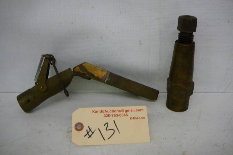 lot 131 image: Exhaust whistle & Brass item