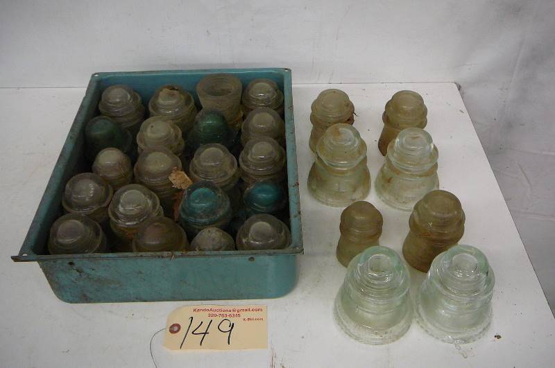 lot 149 image: Insulator 26 count