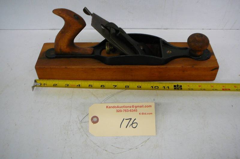 lot 176 image: Bailey wood plain