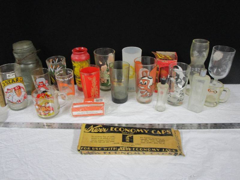 lot 6 image: 2 Flats of collectible galsses, Jars and Misc